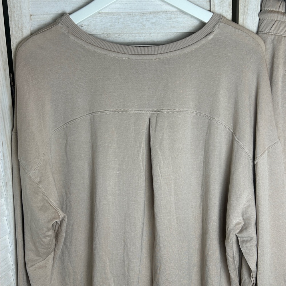 NWT Workshop Republic Sweatshirt & Joggers Set. Size XL - Picture 7 of 12